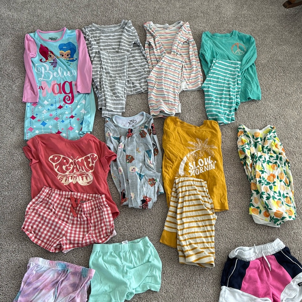 8 pairs of girls pajamas nightgown sleep shorts. Size 8 and 10 Disney Old Navy